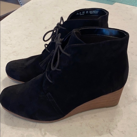 Dr Scholl’s Black Wedge Booties